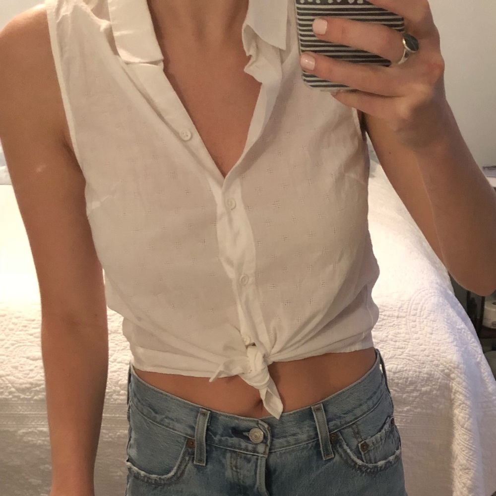 White crop